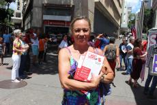 Ato pela reduo dos juros e por reposio salarial j